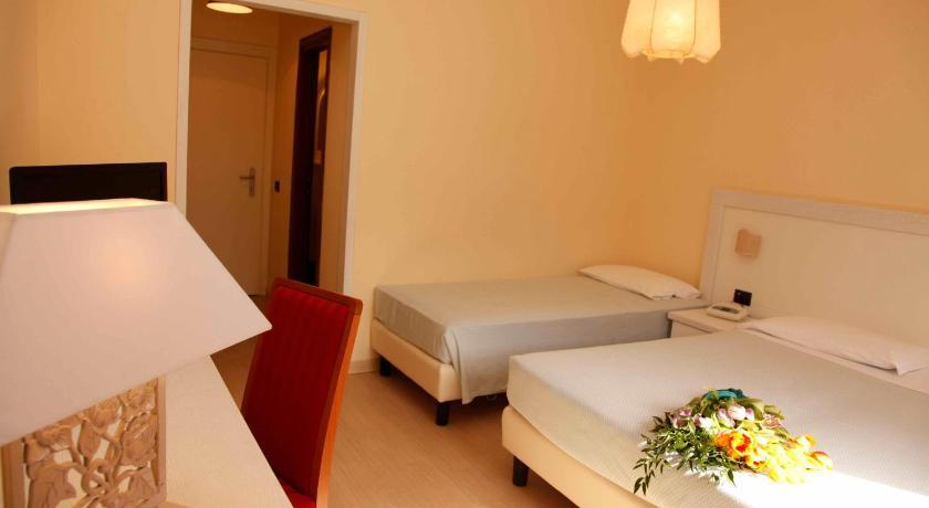 Hotel Del Golfo - Dependance Procchio  Værelse billede
